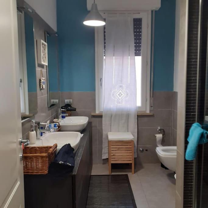 Appartamento Casa Sul Fiume Парма Екстериор снимка