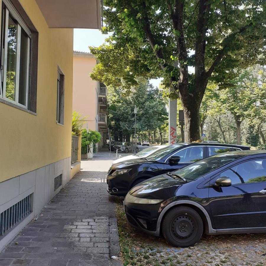 Appartamento Casa Sul Fiume Парма Екстериор снимка